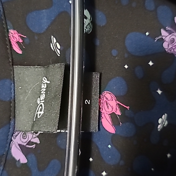 Torrid Lilo & Stitch Dolman Blouse - Picture 2 of 4